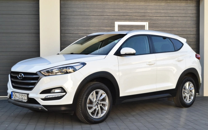 Hyundai Tucson cena 69900 przebieg: 110000, rok produkcji 2018 z Gryfino małe 781